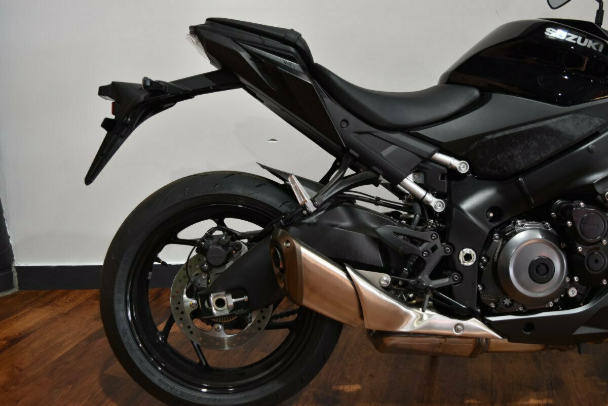 suzuki street bikes for sale