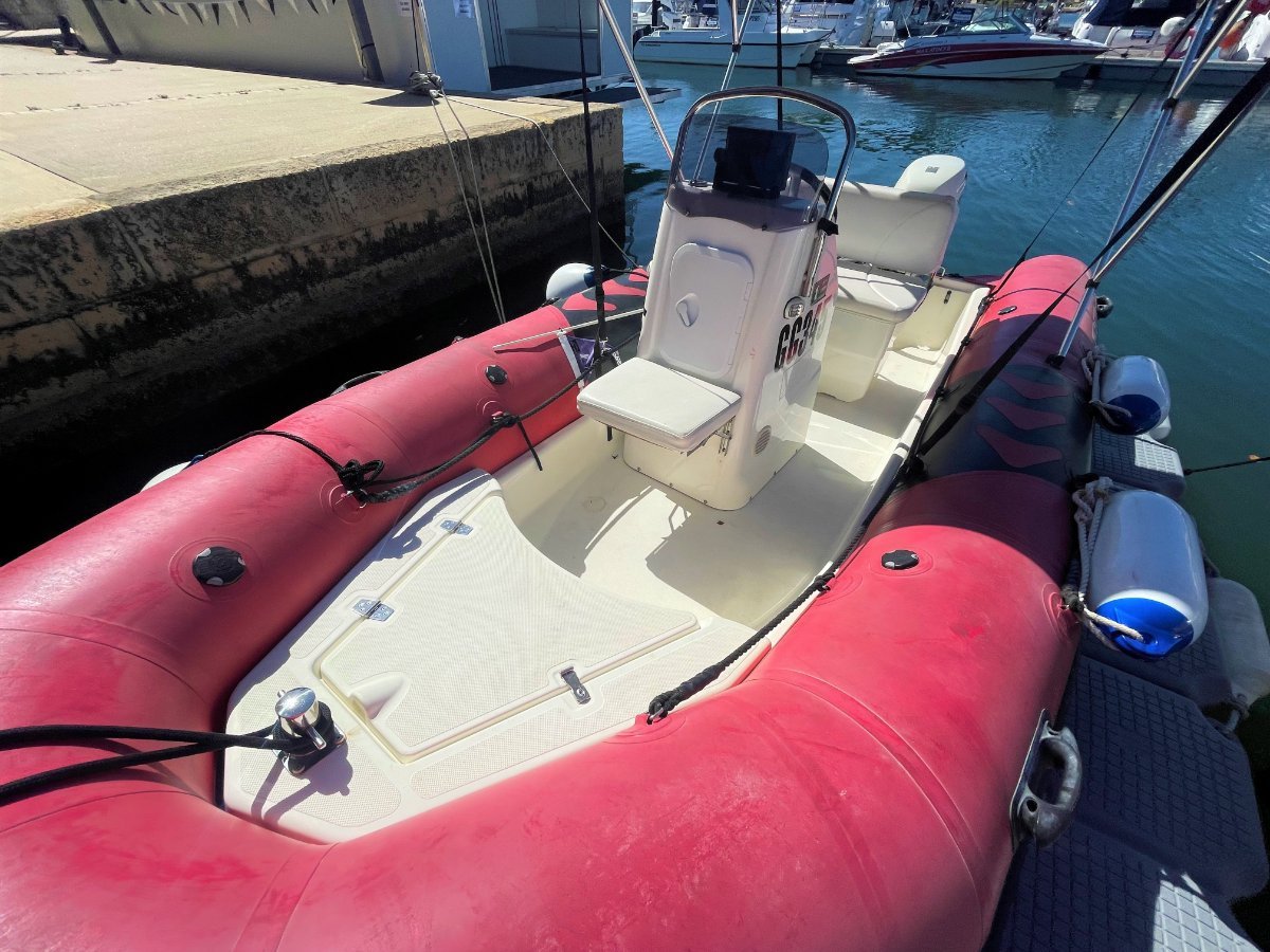 2017 ZODIAC PRO 500 BTFD5254565 BOATTRADER