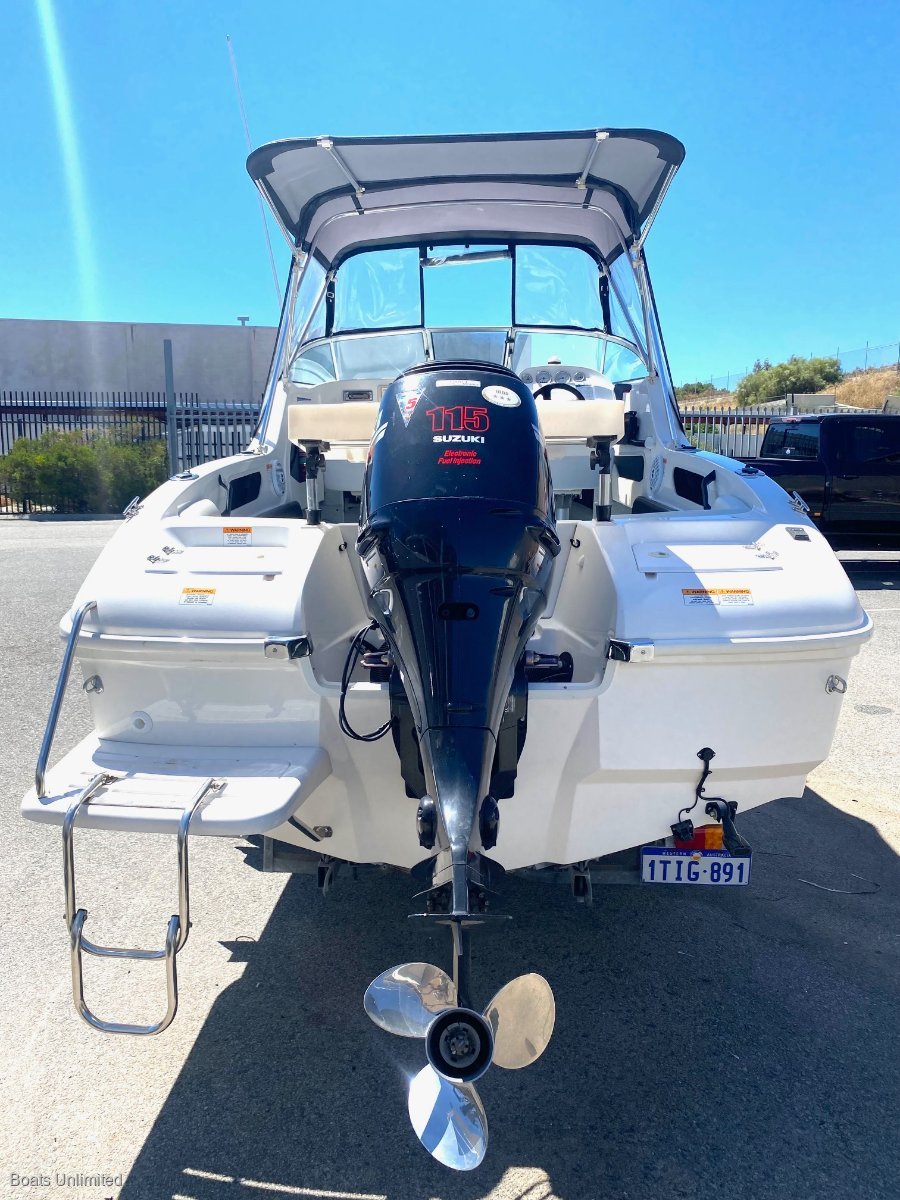 2007 WHITTLEY CW 1900 CUDDY CABIN BTFD5218018 BOATTRADER