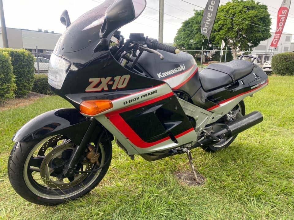 1988 KAWASAKI ZX-10 ROAD - JBFD5239657 - JUST BIKES