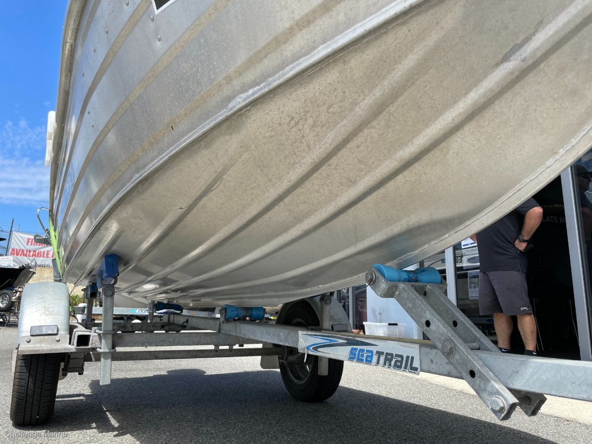 2009 QUINTREX 355 DART 15 BTFD5175065 BOATTRADER