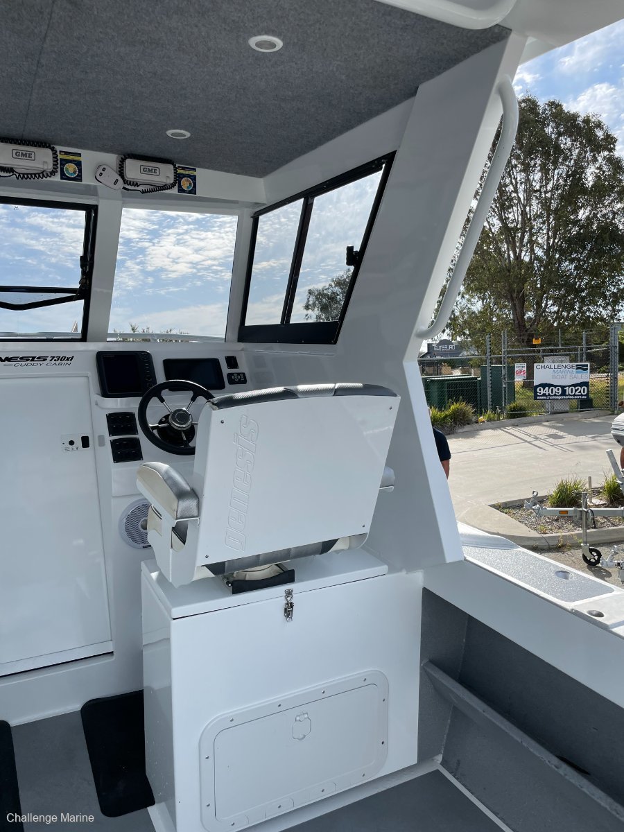 2018 GENESIS 730XL CUDDY CABIN BTFD5239740 BOATTRADER