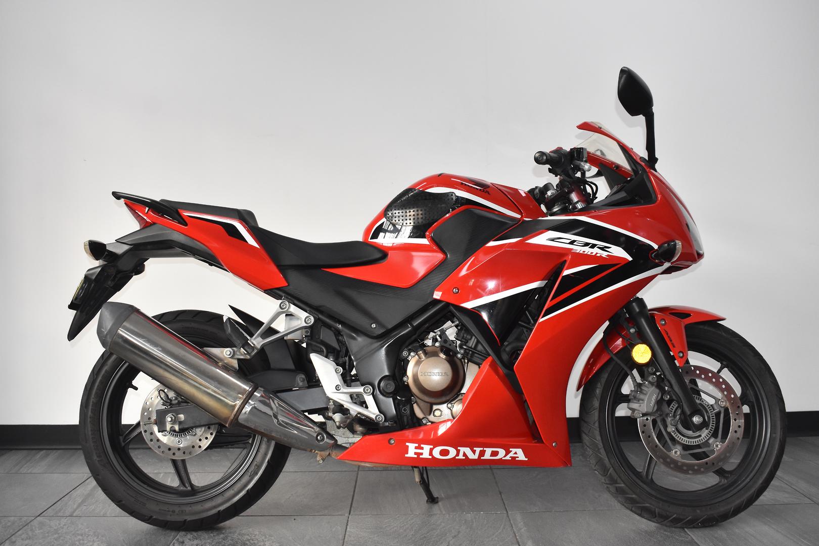 SuperSport New CBR250RR 2025 Kawasaki NINJA ZX 4RR