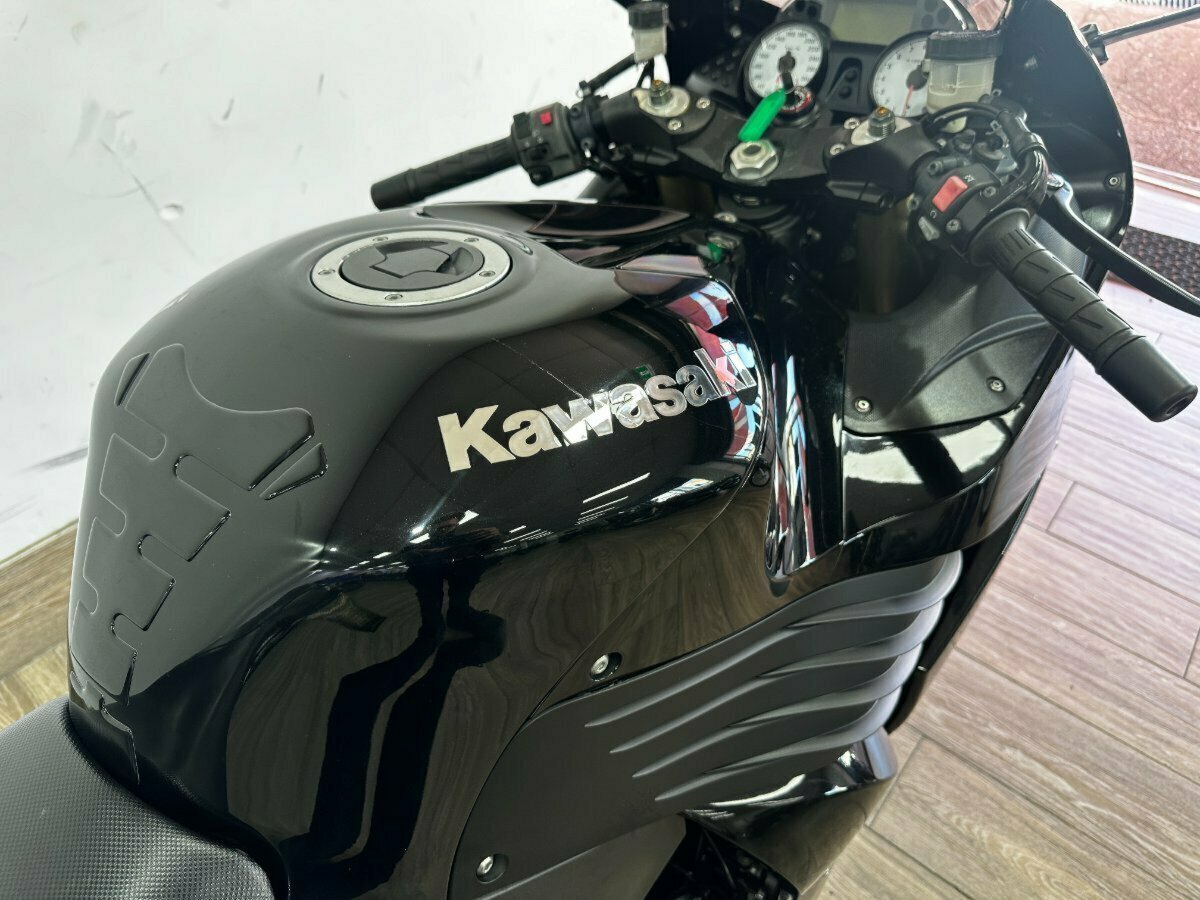 take✕4 2009 Kawasaki Ninja ZX-14 | Motorcycle.com