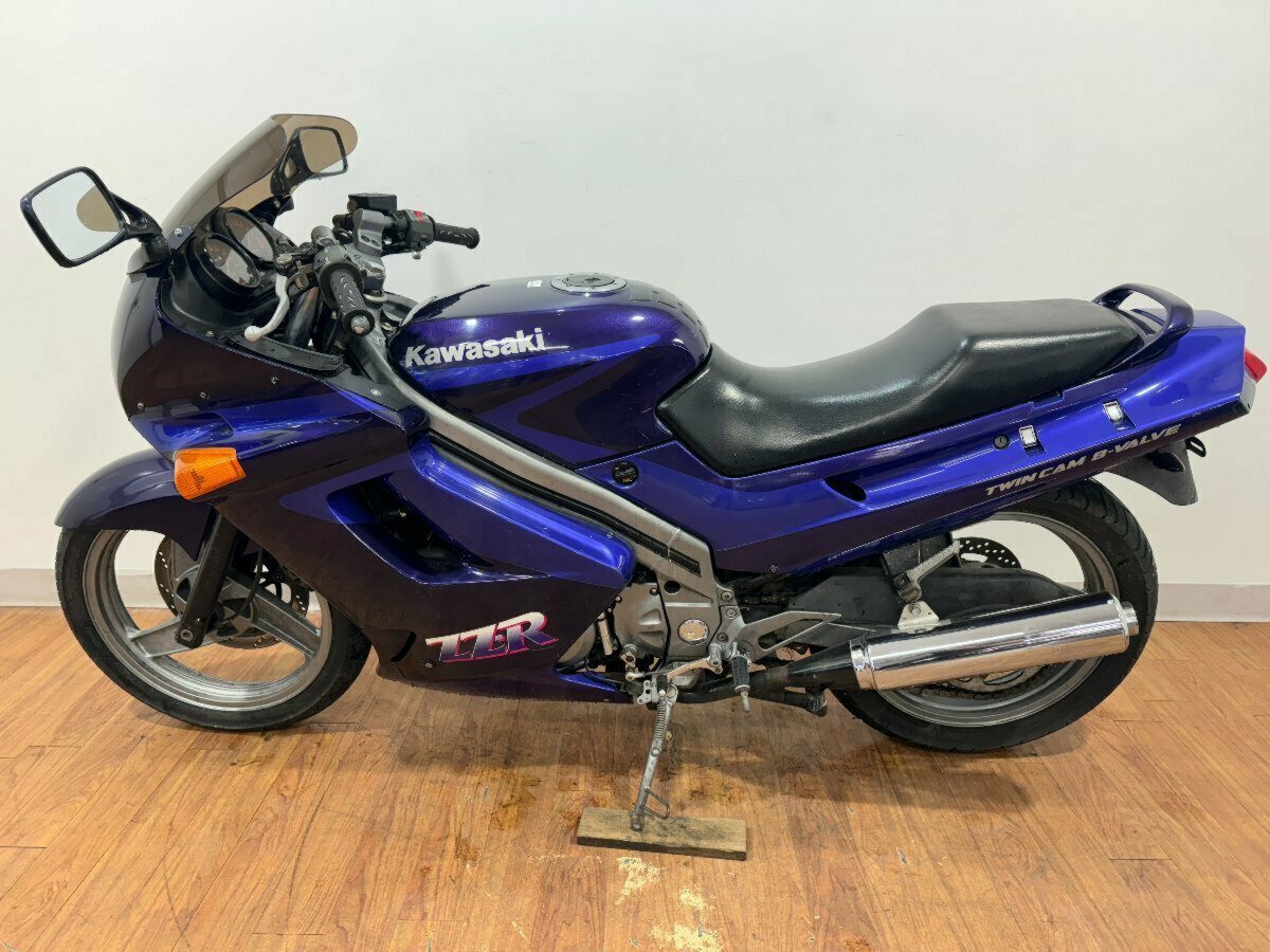 1991 KAWASAKI ZZ-R250 (EX250) ROAD - JBFD5305949 - JUST BIKES