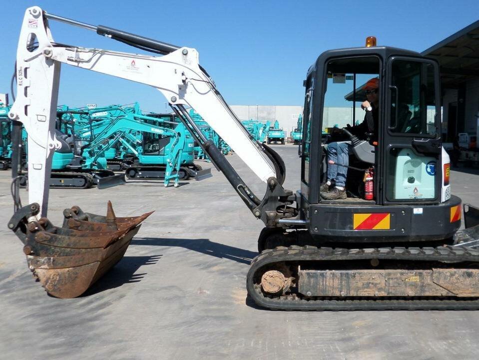 2017 BOBCAT E50 E50 AUTOMATIC 1D TRACK MOUNTED EXCAVATOR JHFD5072830