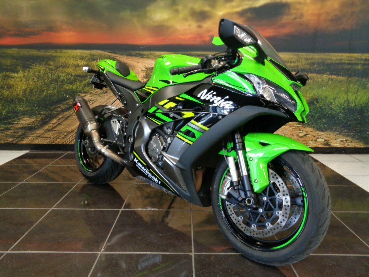 yas  2017 Kawasaki ZX1000SHFAL ZX-10RABS KRT - 998cc Prices and