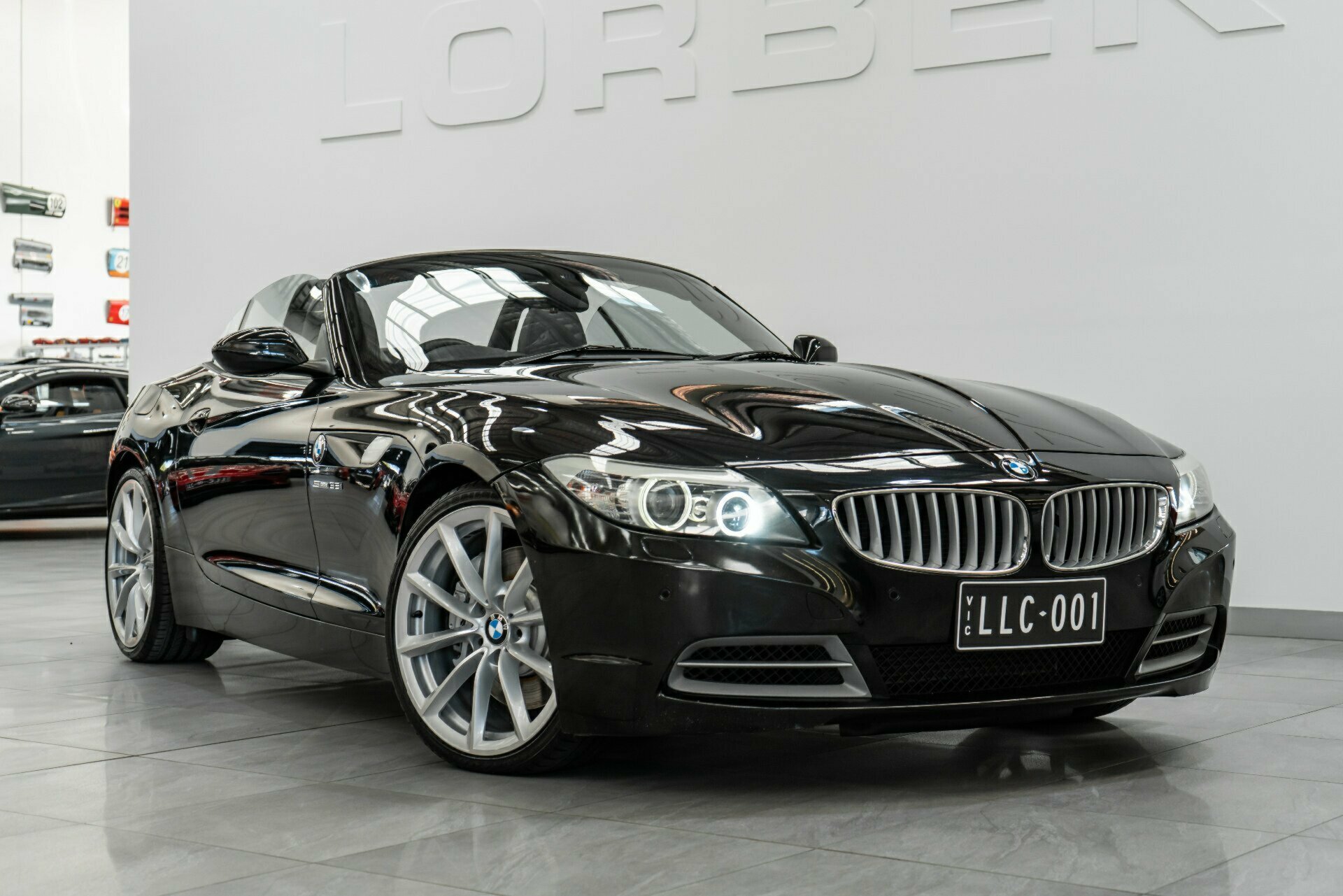 BMW Z4 ￼ E89 File:BMW Z4 (E89) front 20100815.jpg - Wikipedia