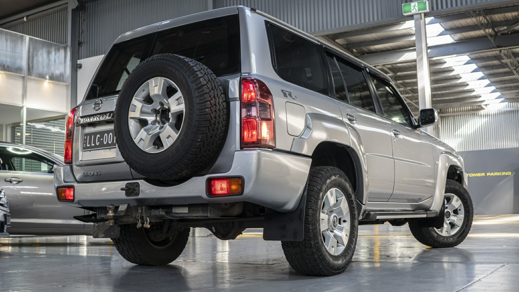2011 NISSAN PATROL GU VII TI (4X4) 4 SP AUTOMATIC 4D WAGON