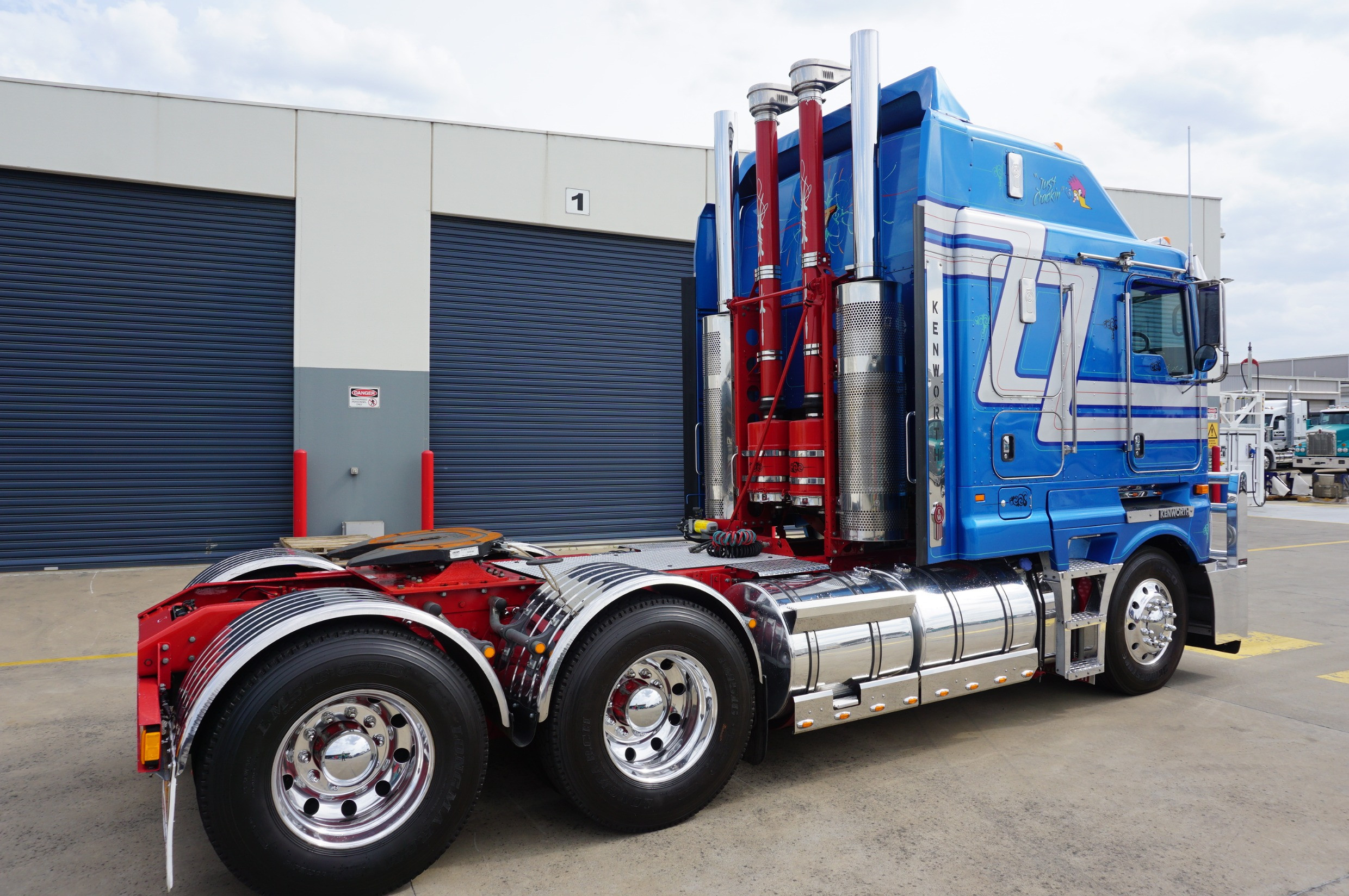 2015 KENWORTH K200 TRUCK PRIMEMOVER JTFD5079604 JUST TRUCKS