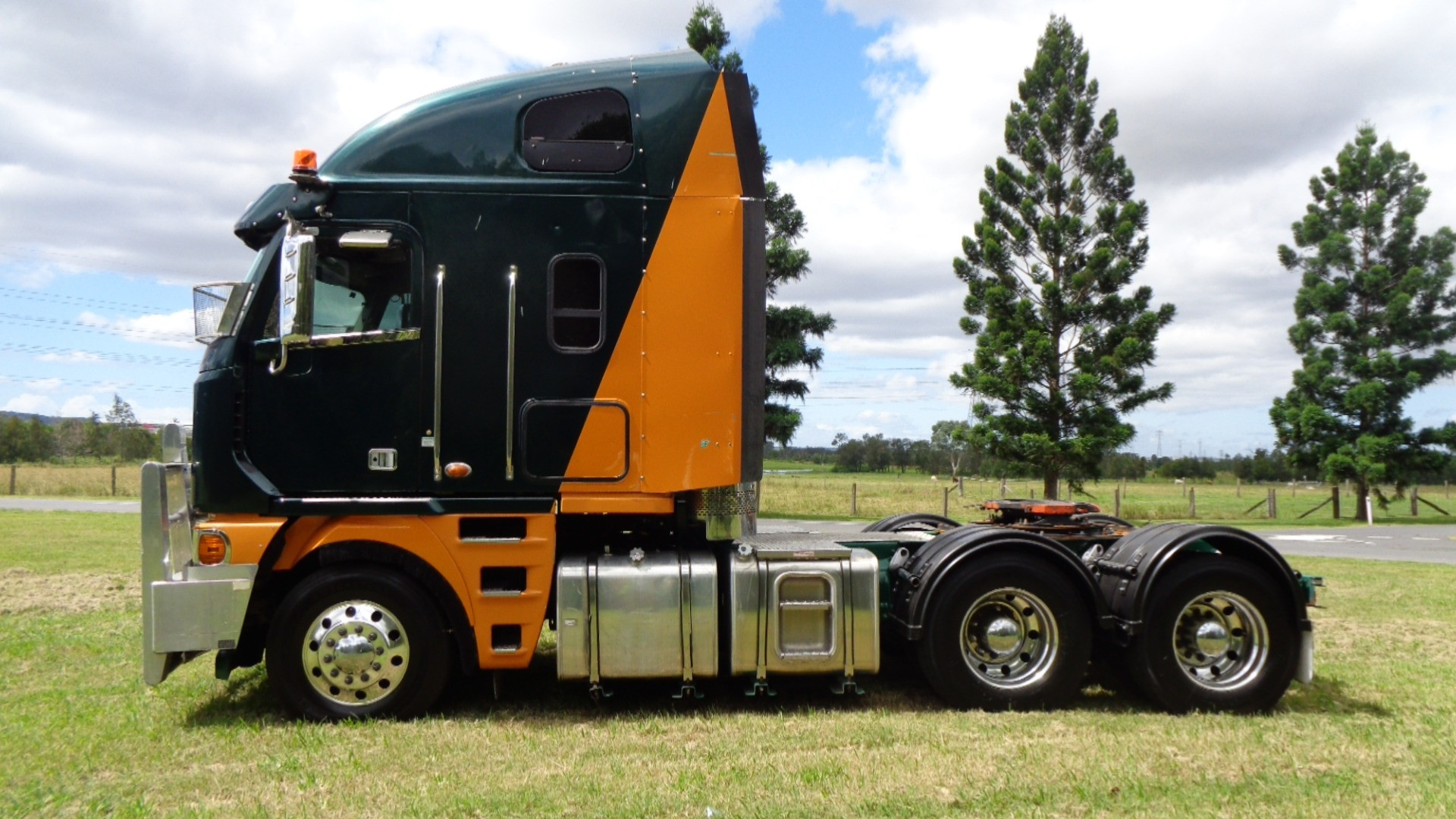 2013 FREIGHTLINER ARGOSY AUTOMATIC PRIMEMOVER JTFD5092528 JUST TRUCKS