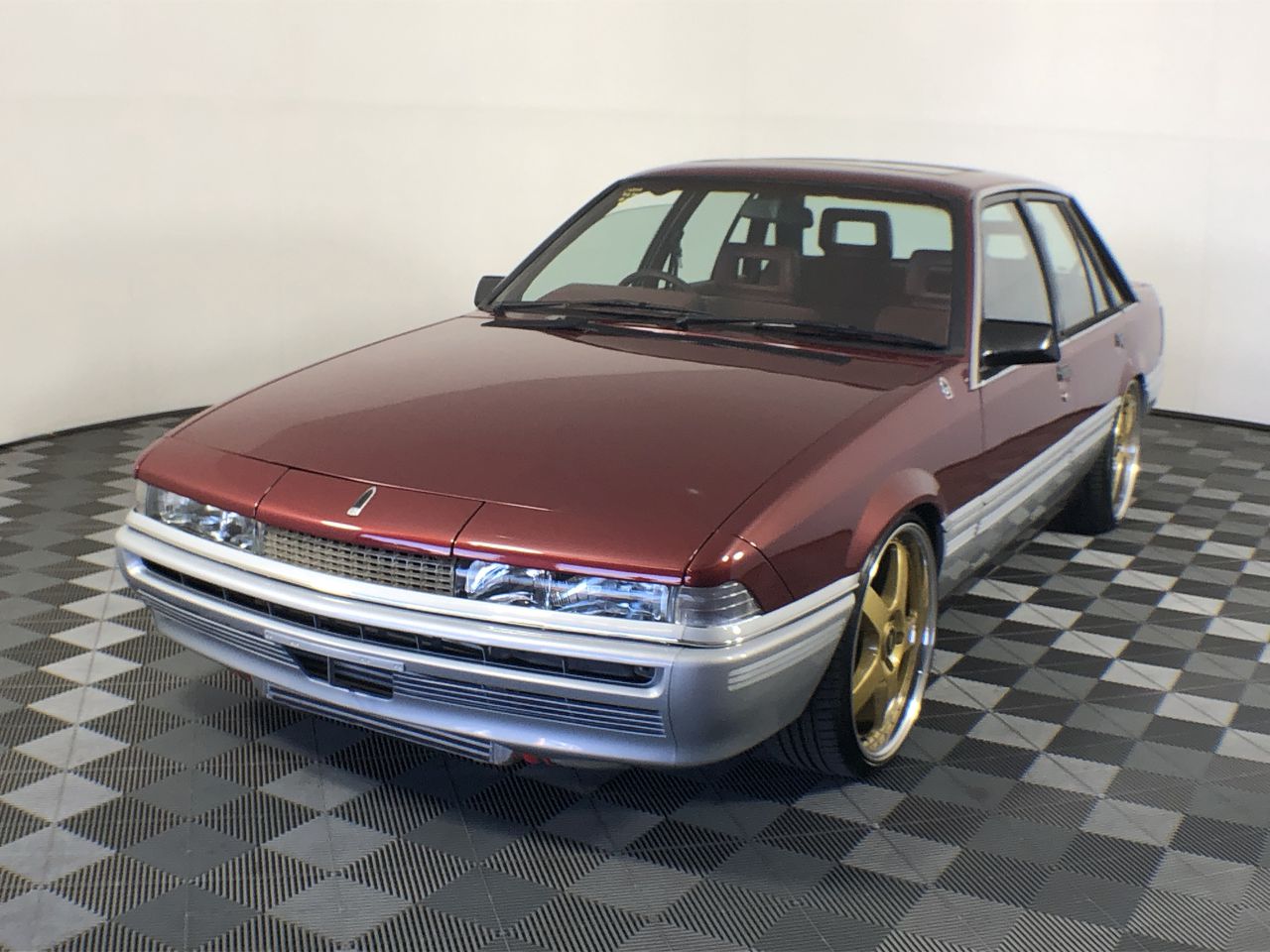 1986 HOLDEN CALAIS SEDAN JCMD5078951 JUST CARS