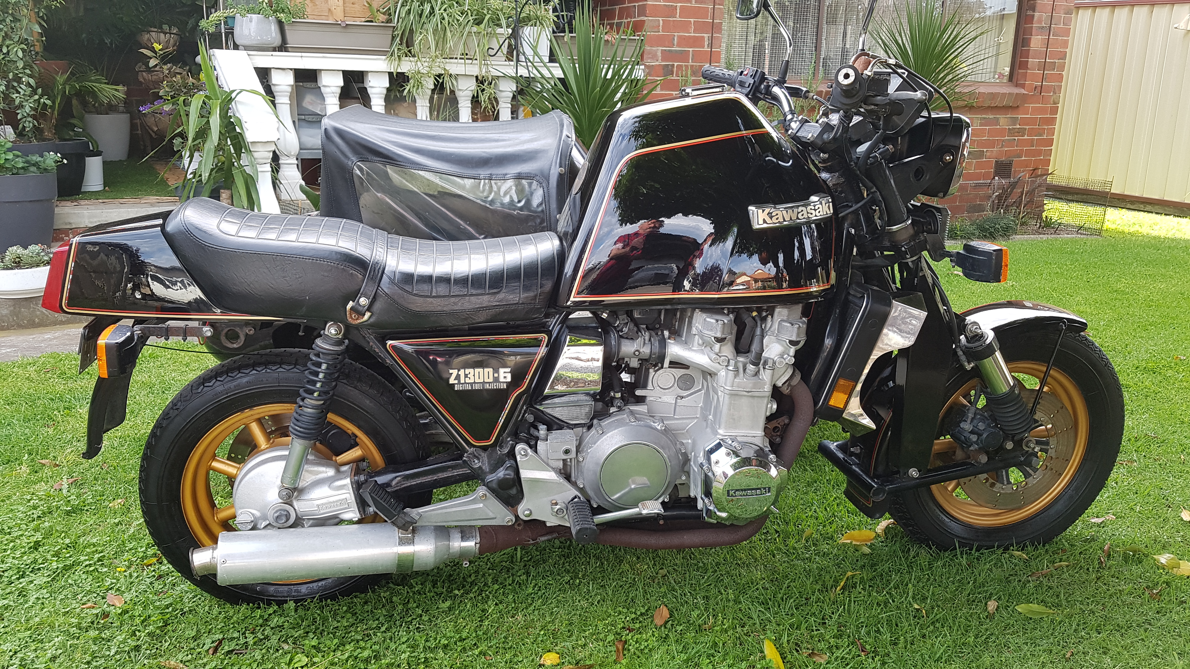 1984 KAWASAKI Z1300 OUTFIT - JBW5173098 - JUST BIKES