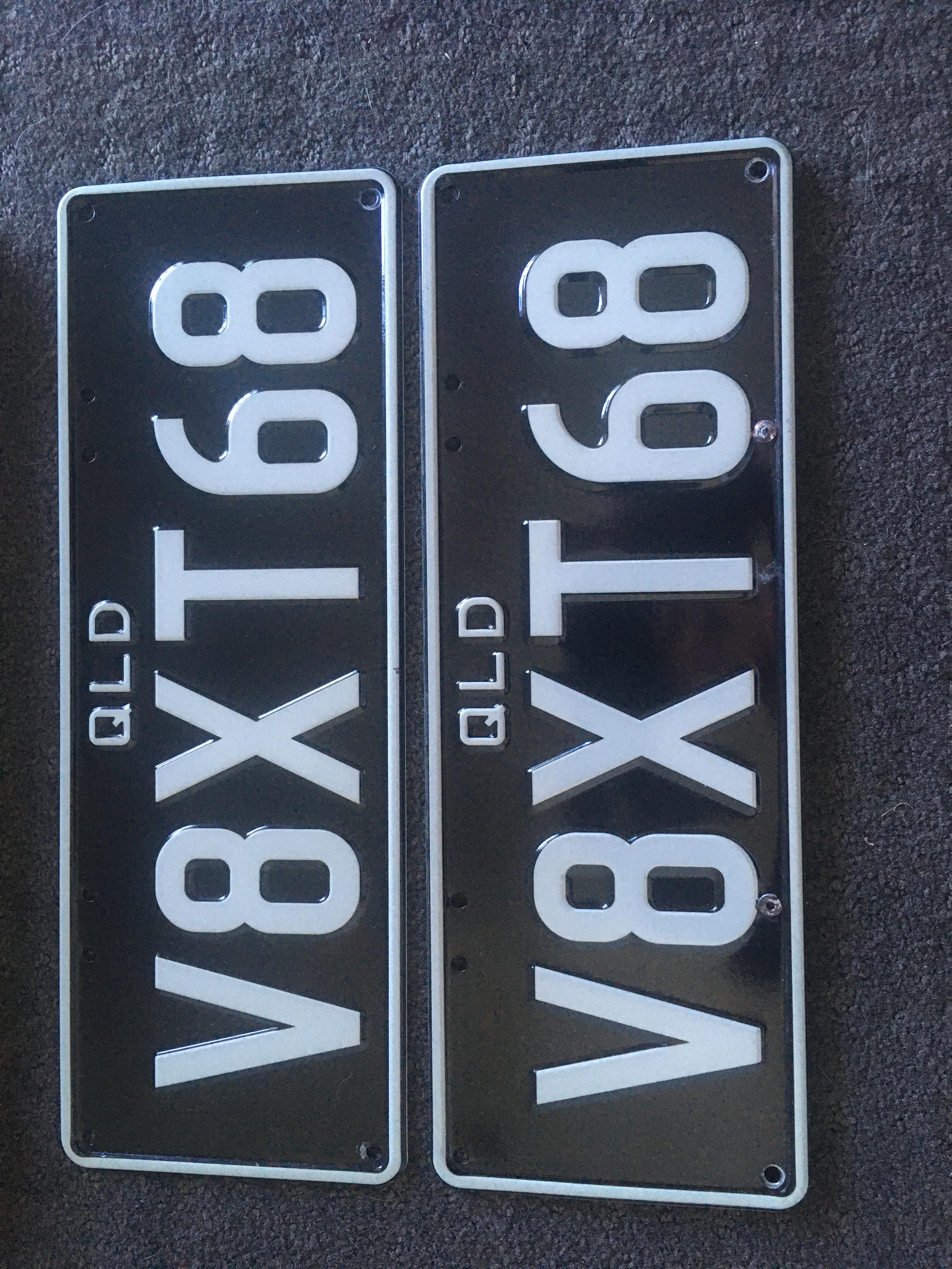 NUMBER PLATES V8XT68 QLD PLATES JCW5229653 JUST PARTS