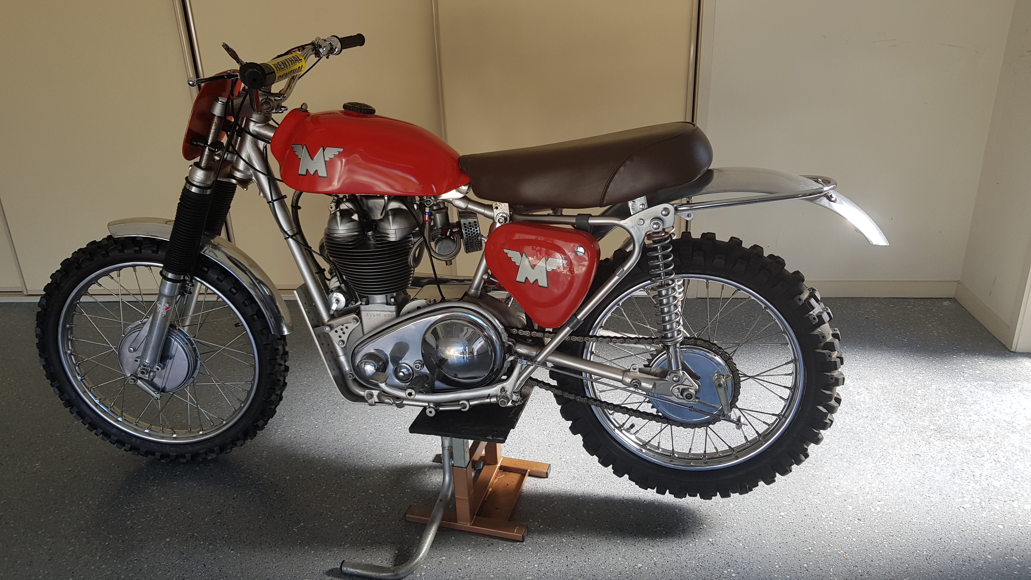 スペース・ジャム モルテン アメトイ 楽天市場】スペースジャム（コレクション｜ホビー）の通販