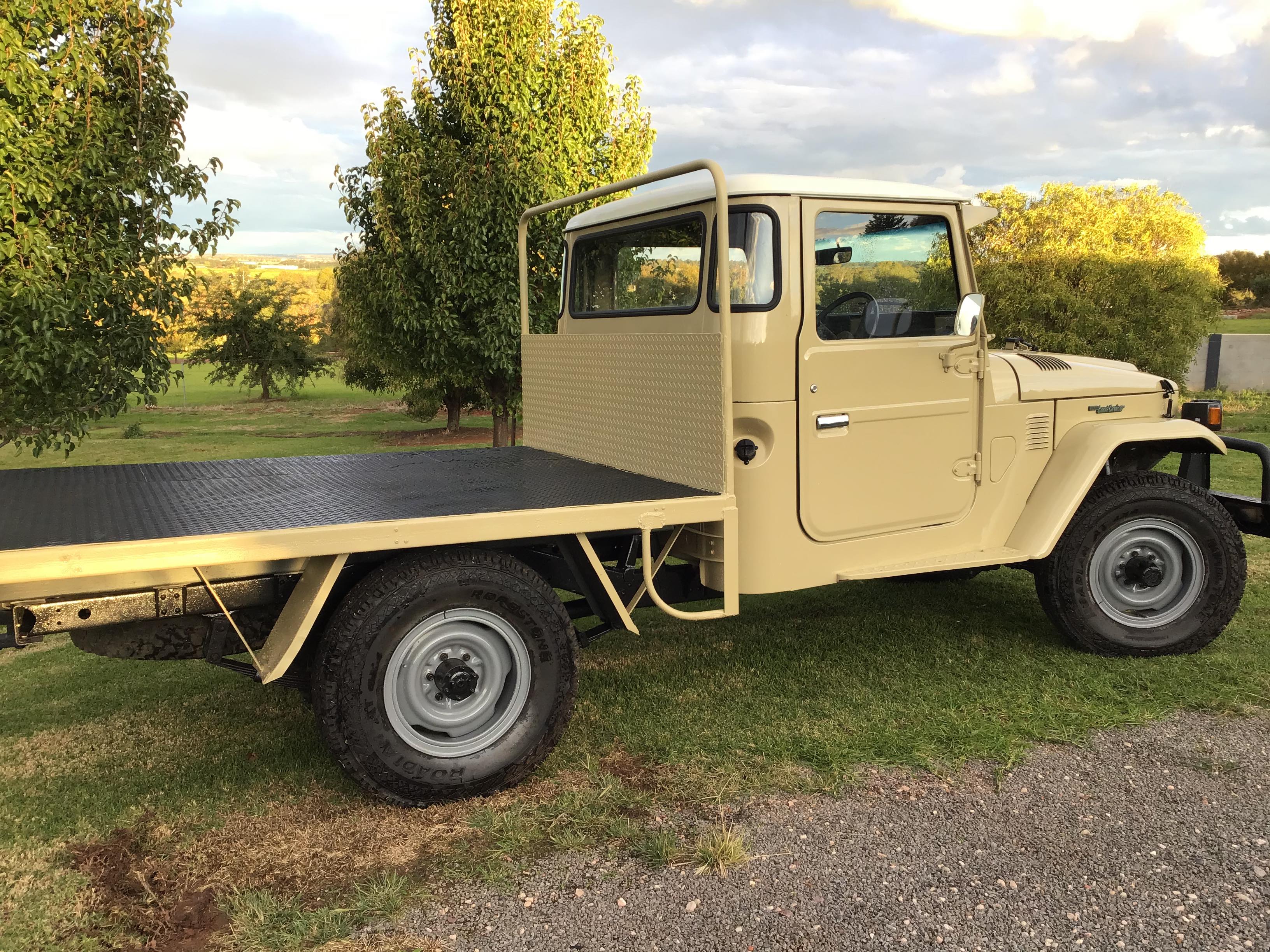 FJ45 TOYOTA LANDCRUISER UTE - JFW5257412 - JUST 4X4S
