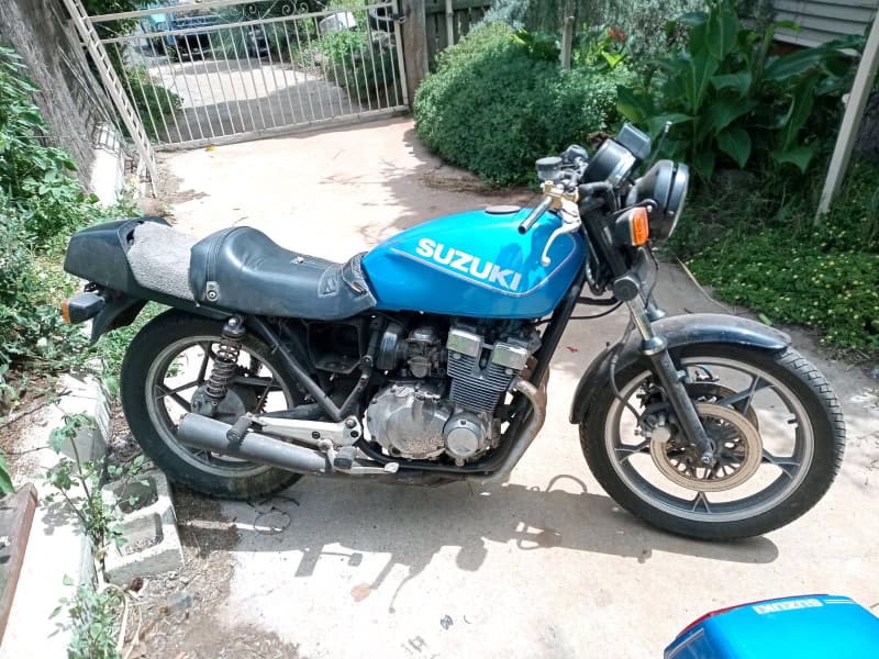 1981 SUZUKI GSX400F ROAD - JBW5287406 - JUST BIKES