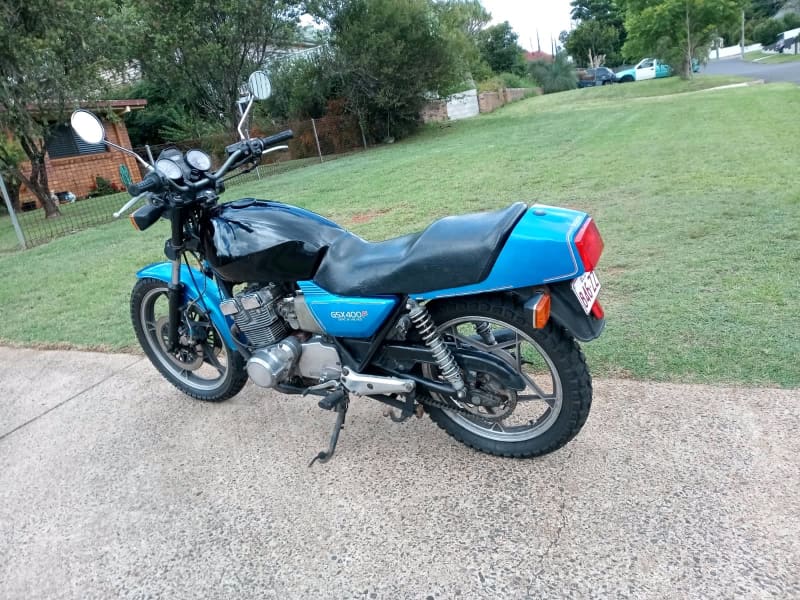 ＧＳＸ400f 1981 Suzuki GSX 400 F | 2021 Shannons Club Online Show & Shine