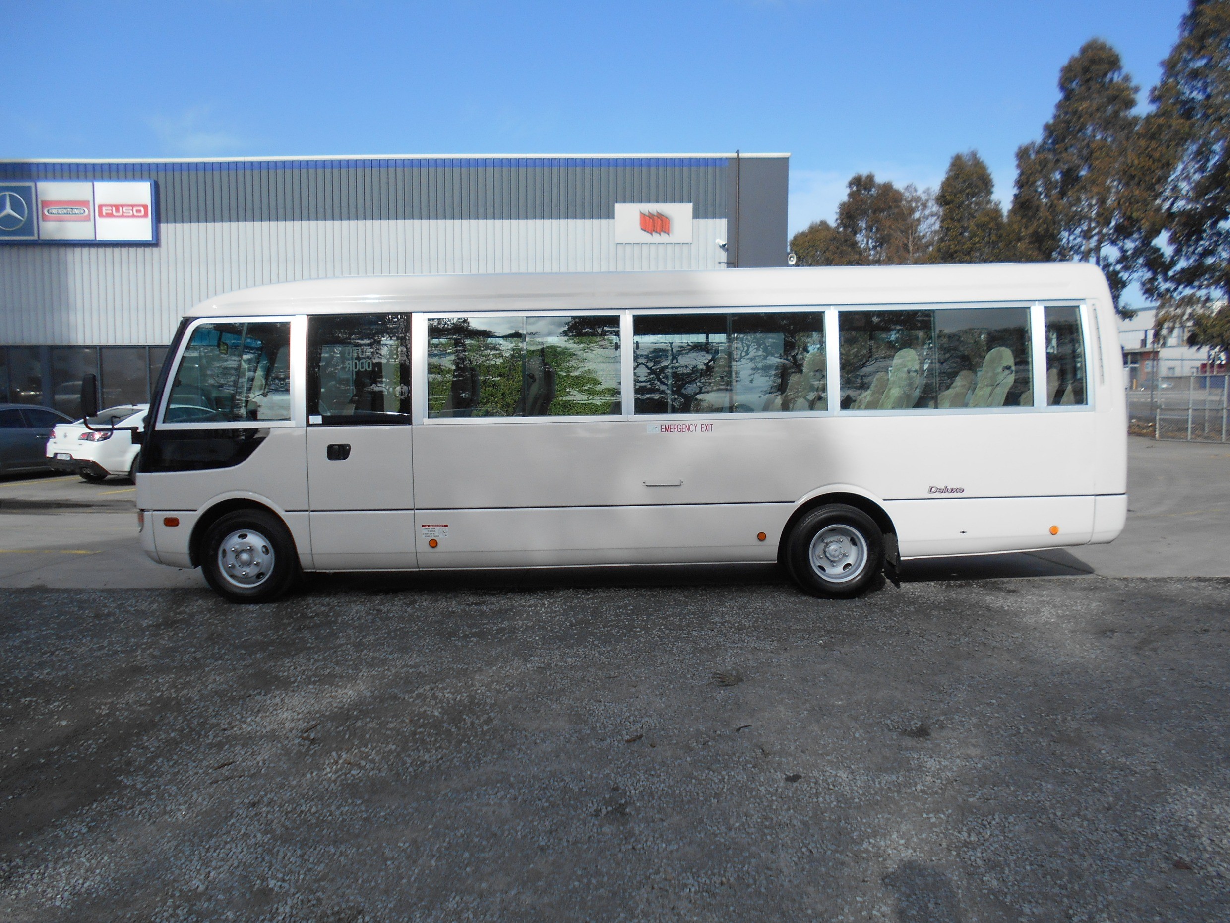 Luxury Redefined:  Explore The World With Delux Bus Sys - 7boi56t