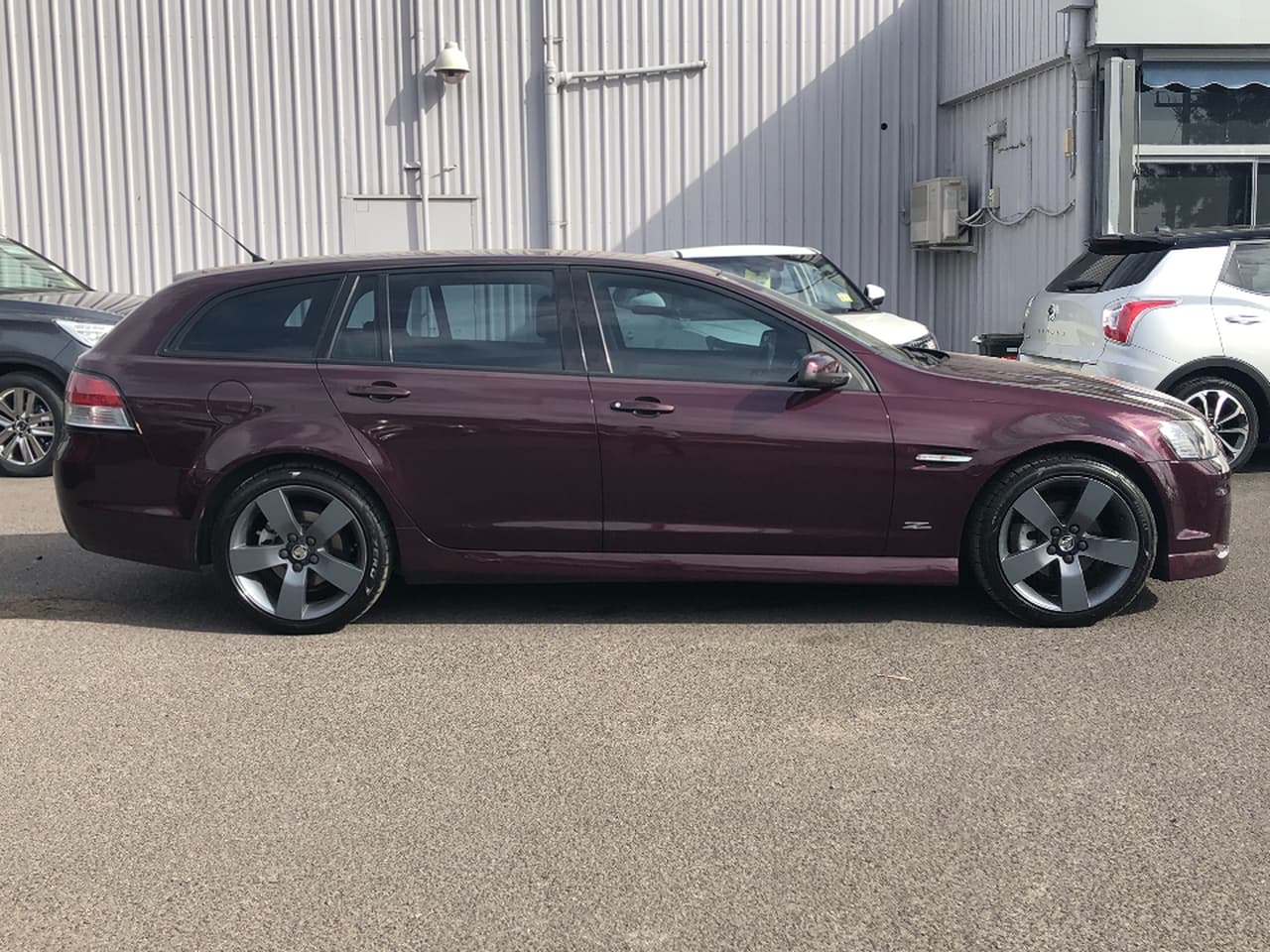 2012 HOLDEN COMMODORE VE SERIES II SPORTS AUTOMATIC WAGON JFFD5052750 JUST CARS 2012 HOLDEN COMMODORE VE SERIES II SPORTS AUTOMATIC WAGON JFFD5052750 JUST CARS