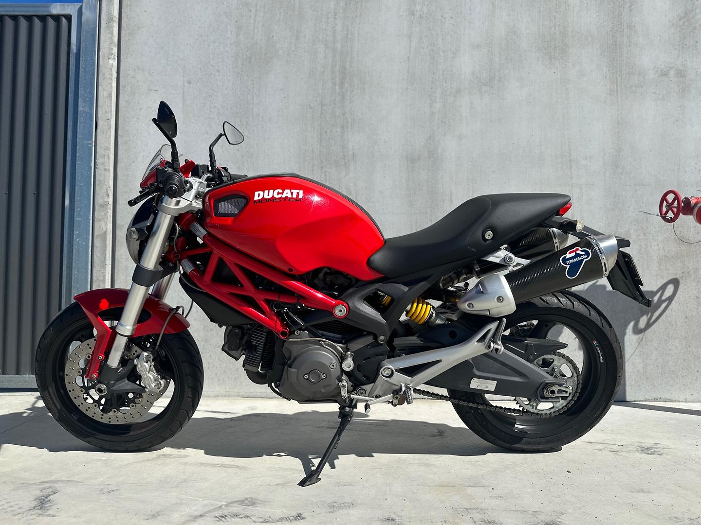 2008 DUCATI MONSTER 696 ROAD JBFD5247562 JUST BIKES