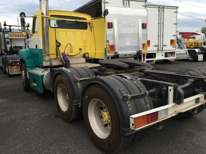 1995 FORD L9000 AEROMAX L9000 AEROMAX TRUCK - JTFD3914303