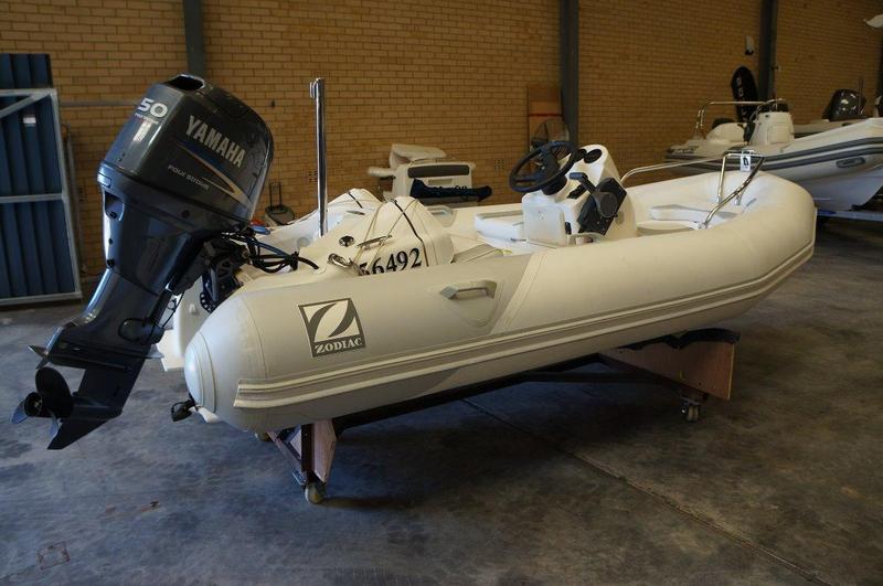ZODIAC YACHTLINE YL 380 DL RIGID INFLATABLE (BRIG) BTFD3682342