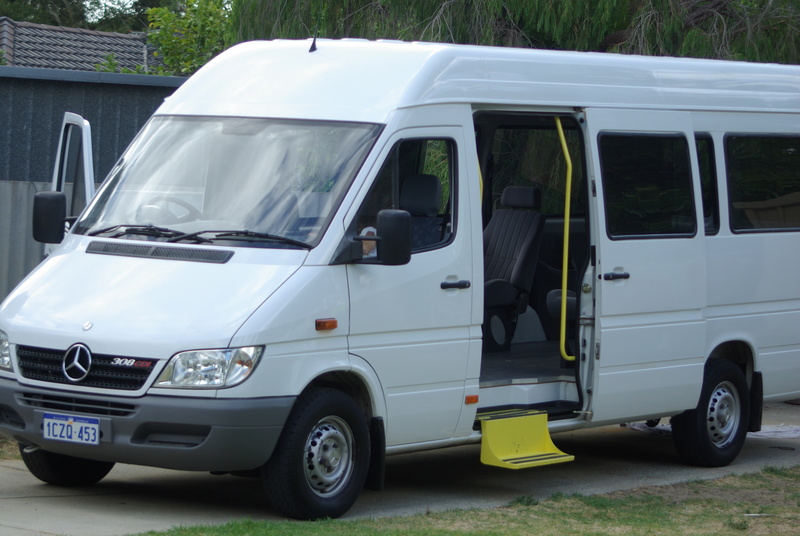 2003 MERCEDESBENZ SPRINTER 308CDI SWB ATW3594090 JUST TRUCKS