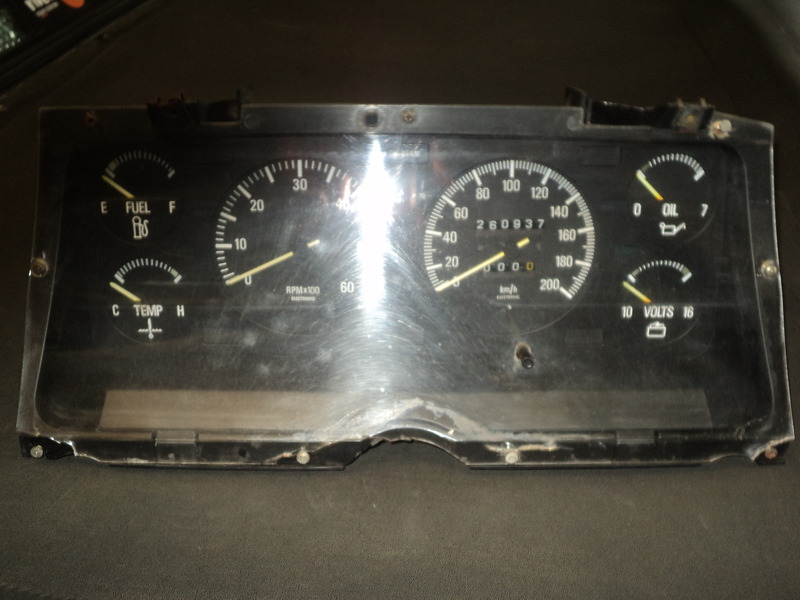 FALCON XD/E ESP/ S PACK INSTRUMENT CLUSTER V8 JPM4024191 JUST PARTS