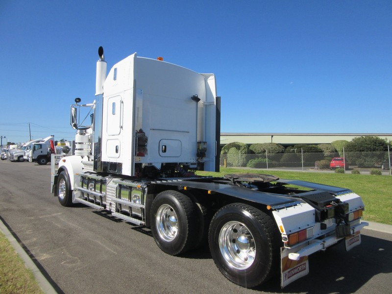 2014 KENWORTH T909 50& AERO BUNK E5 CUMMINS T909 TRUCK JTFD4039186