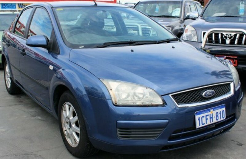 2006 Ford Focus Cl: The Ultimate Price Guide (Complete Specs Inside!) - wbymoa6