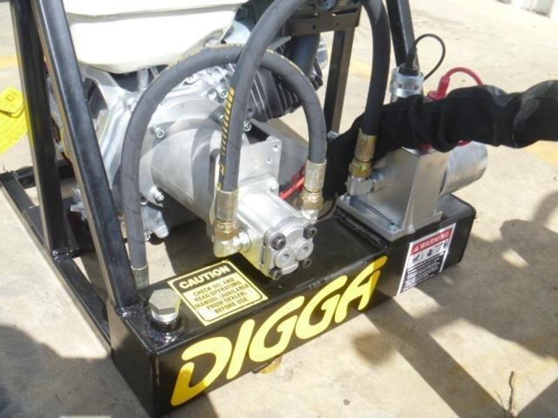 2011 DIGGA ONE MAN POST HOLE DIGGER JTFD3645760 JUST HEAVY EQUIPMENT