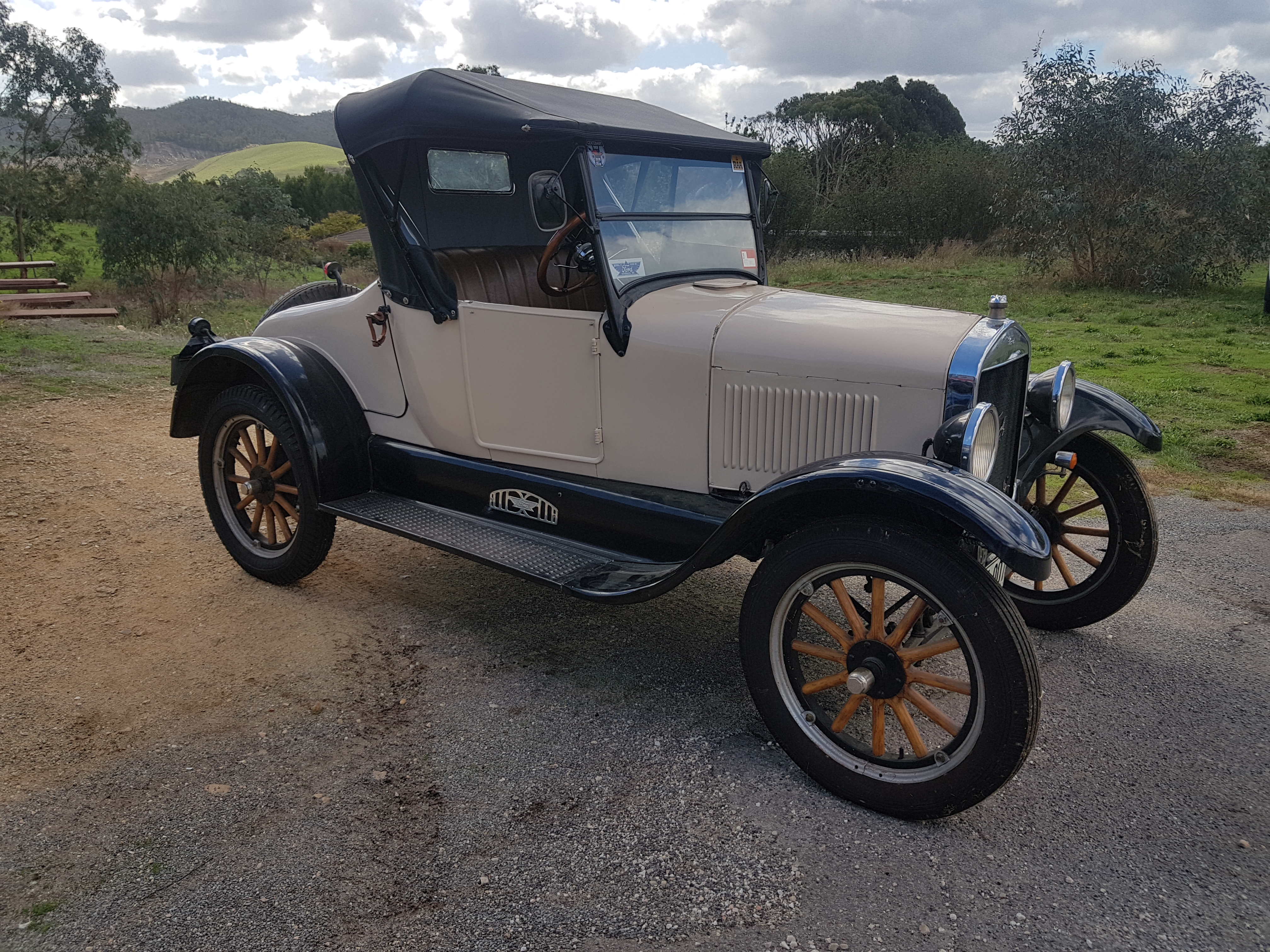 T&T！ 1926-27 Model T Roadster Windshield Frame, Plain - Walmart.com