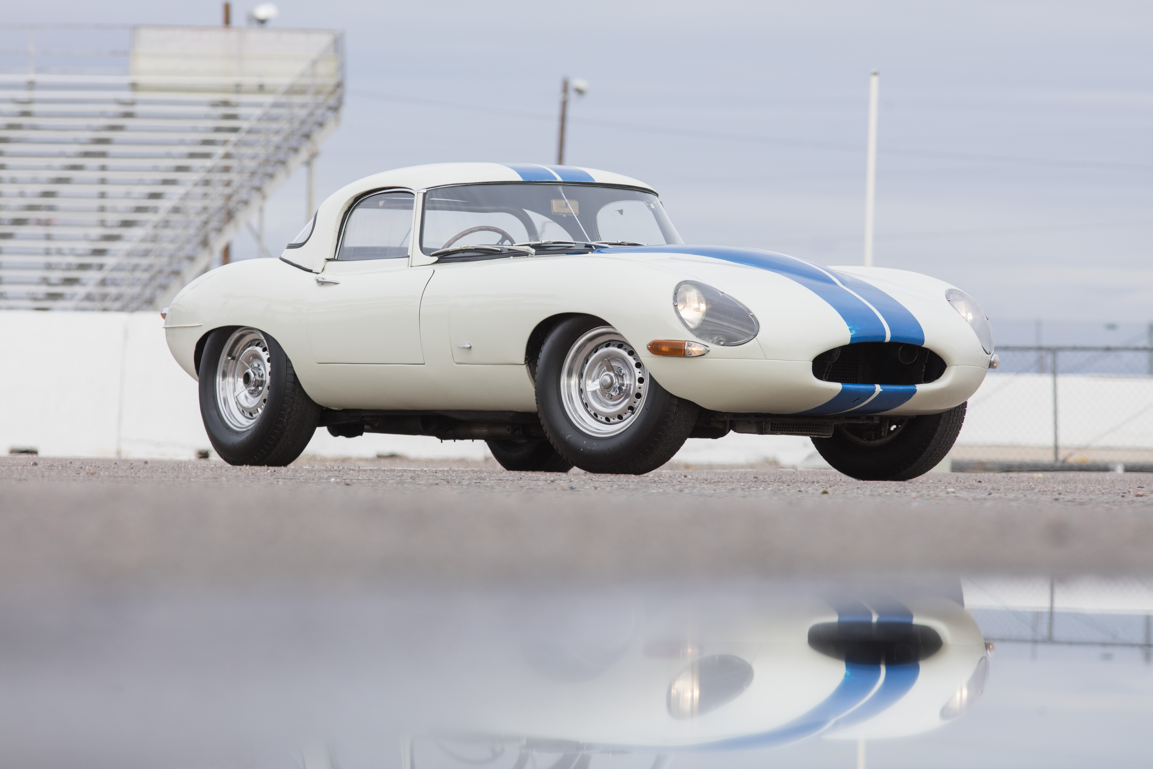 ‘BOB JANE’ JAGUAR SOLD FOR 9.6 MILLION JUST CARS