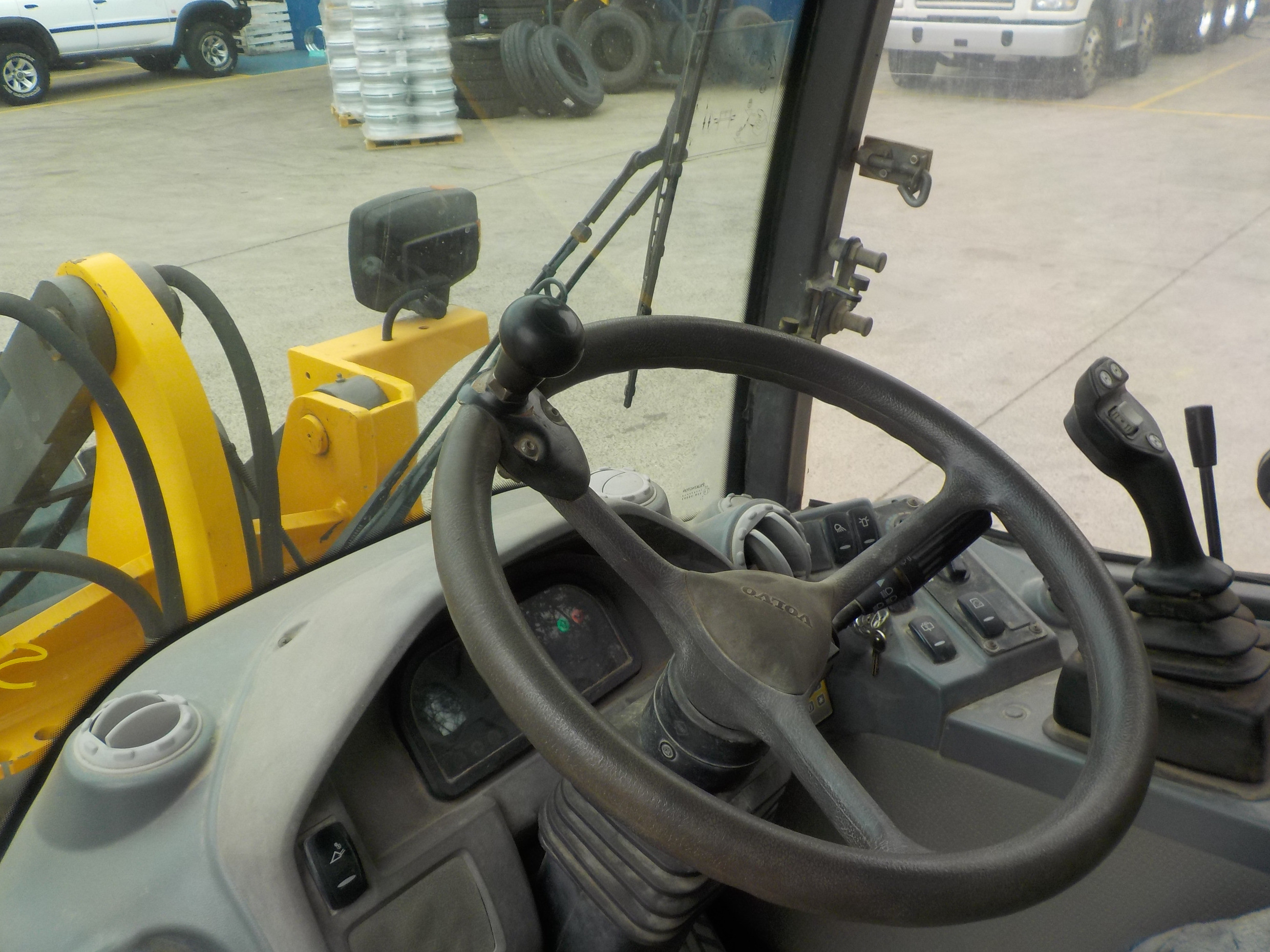 2011 VOLVO L25 FRONT END LOADER JTHFD5081031 JUST HEAVY EQUIPMENT