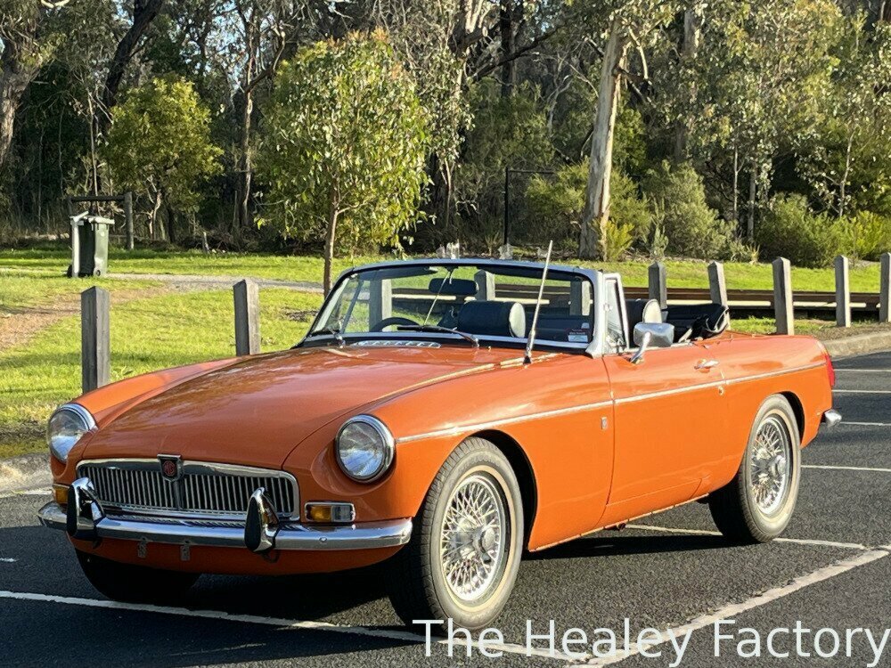 1972 m.g. b mk 2 4 sp manual + o/drive 2d roadster