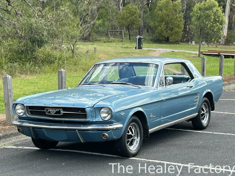 1966 ford mustang 3 sp automatic 2d hardtop