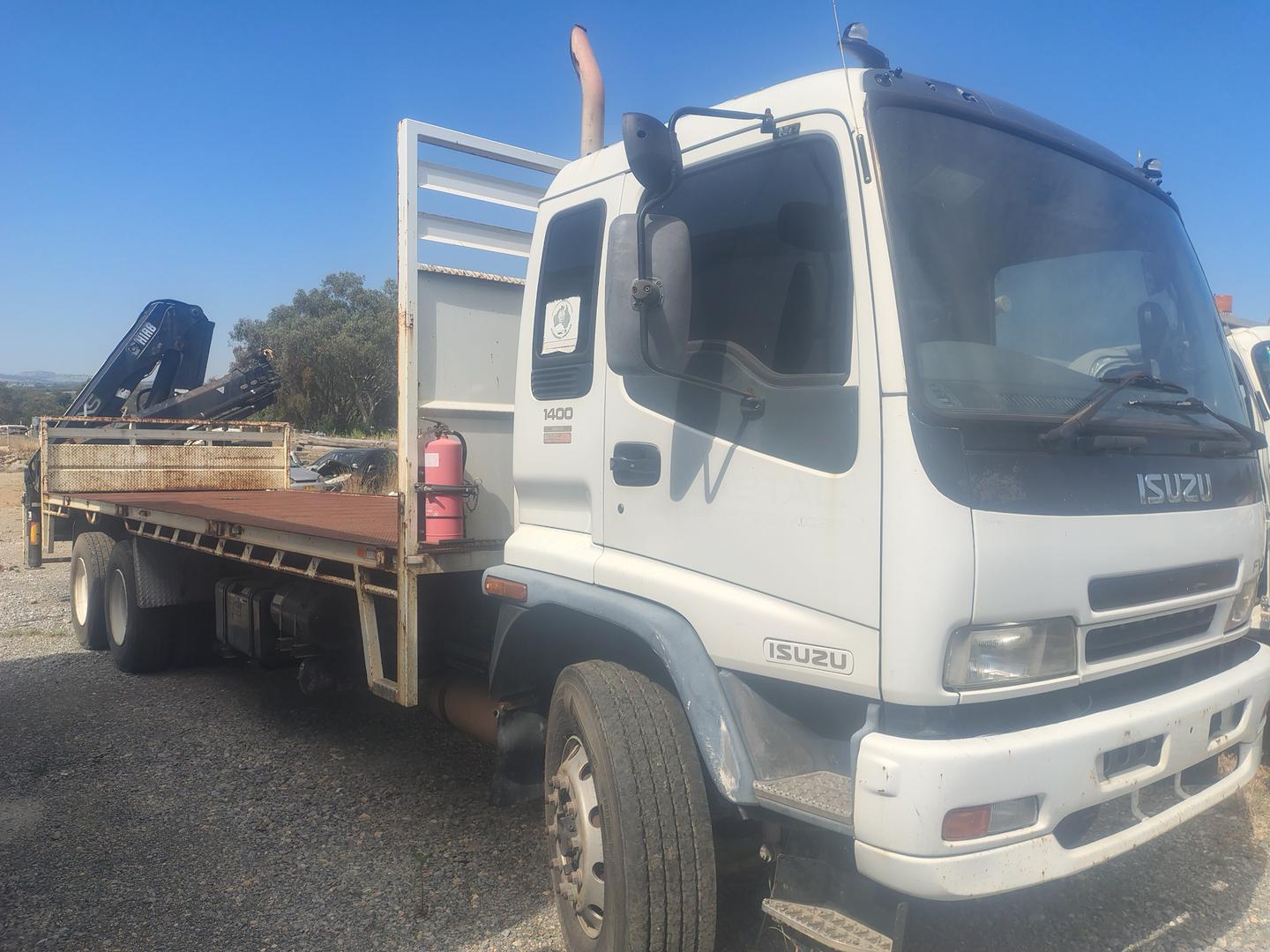 2001 isuzu fts fy 750 (4x4) 7 sp manual + o/drive crew tipper