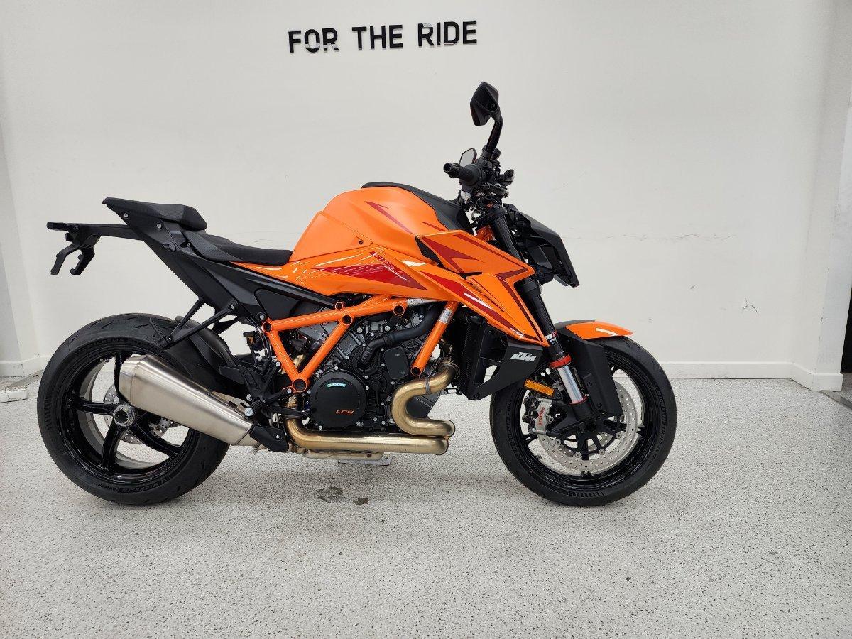 2024 ktm 1390 super duke r sports