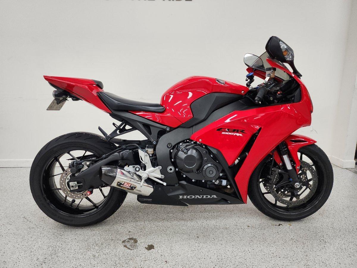 2013 honda cbr1000rr fireblade sports