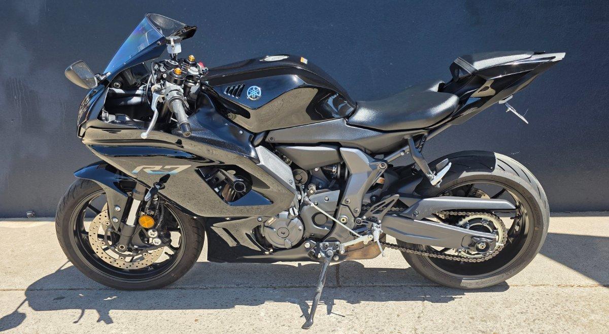 2023 yamaha yzf-r7 ho sports