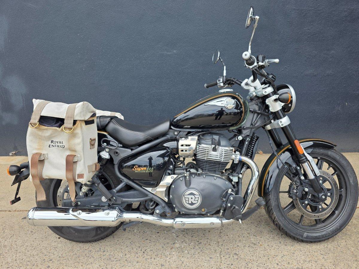2023 royal enfield super meteor 650 road