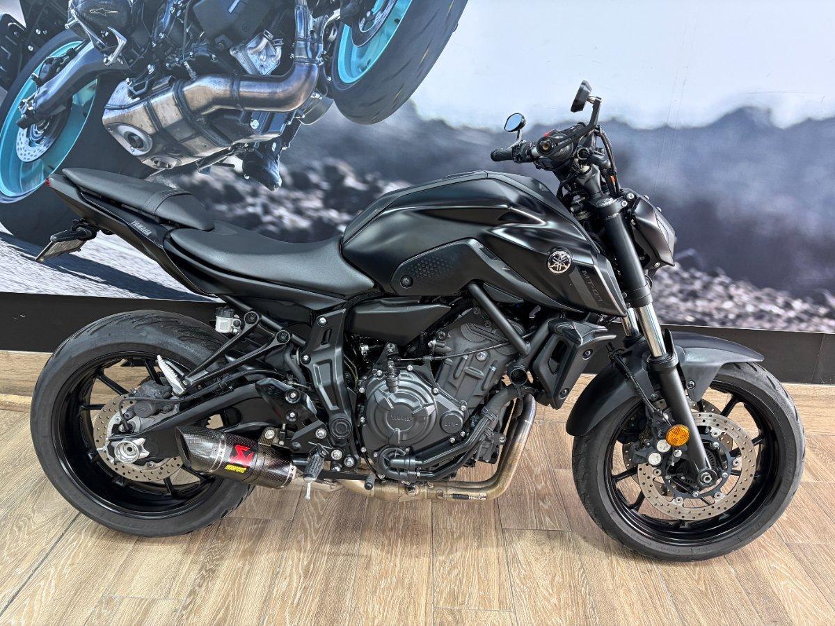 2022 yamaha mt-07ho road