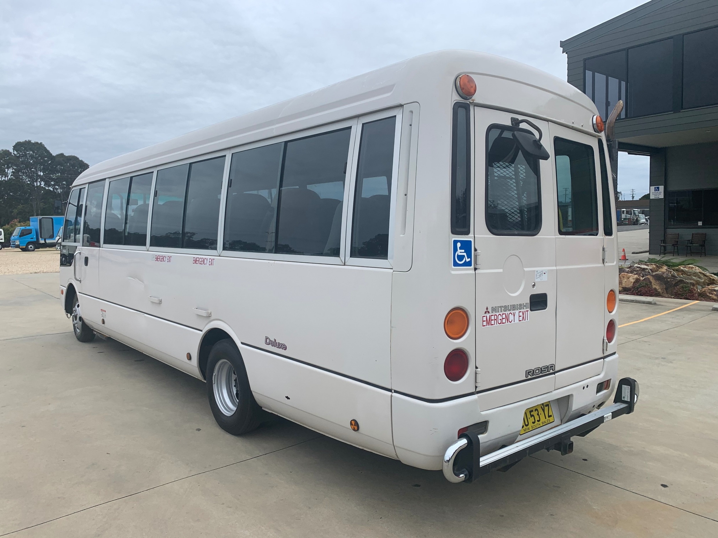 2002 Mitsubishi Rosa Deluxe Manual Bus - JTFD5167706 - JUST TRUCKS