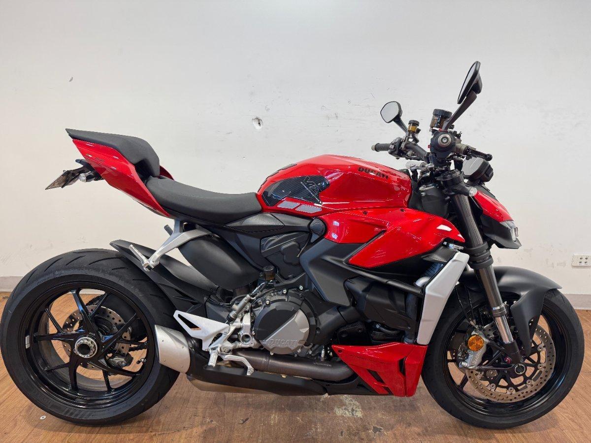 2024 ducati streetfighter v2 my22 dual sports