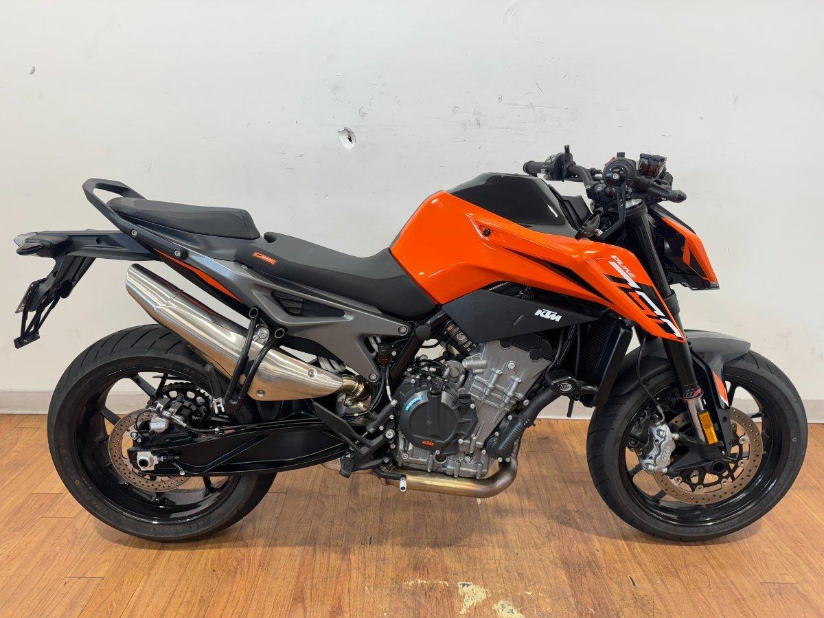 2024 ktm 790 duke road