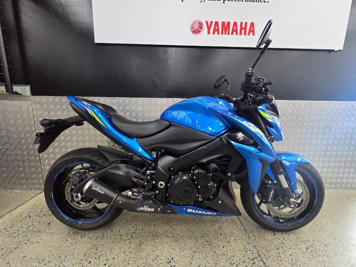 2019 suzuki gsx-s1000 road