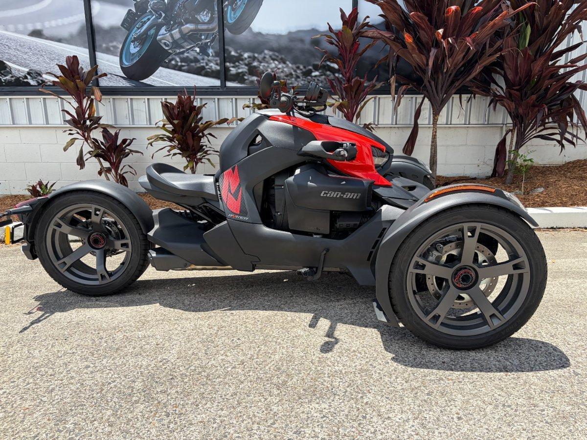 2022 can-am ryker std 600 road