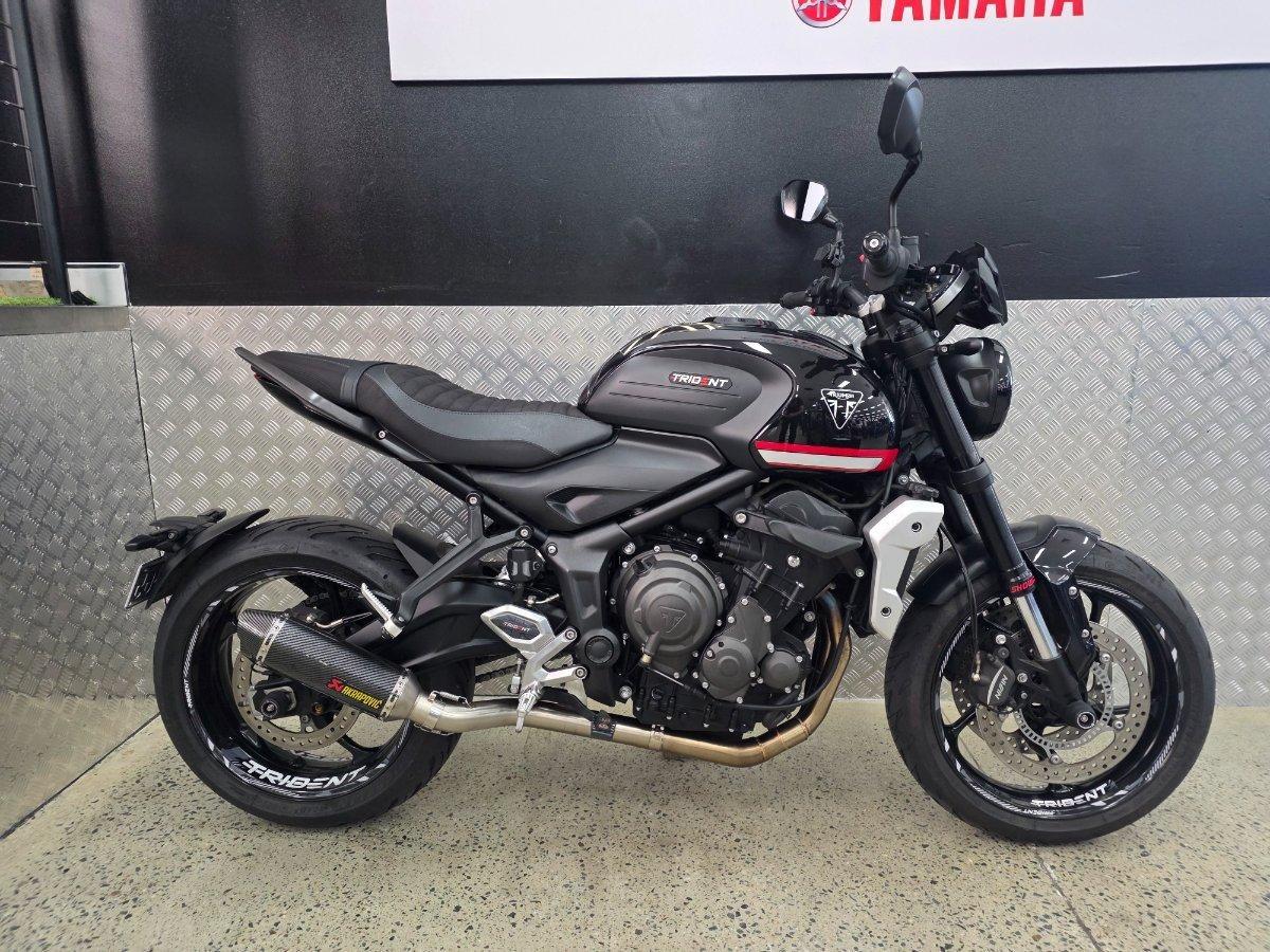 2023 triumph trident 660 road