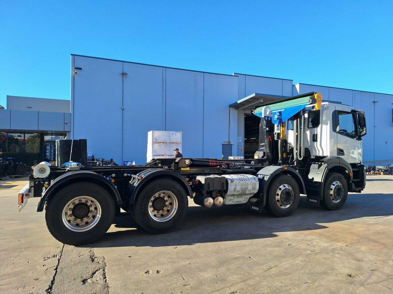 2023 iveco acco ad360 alpha prime mover